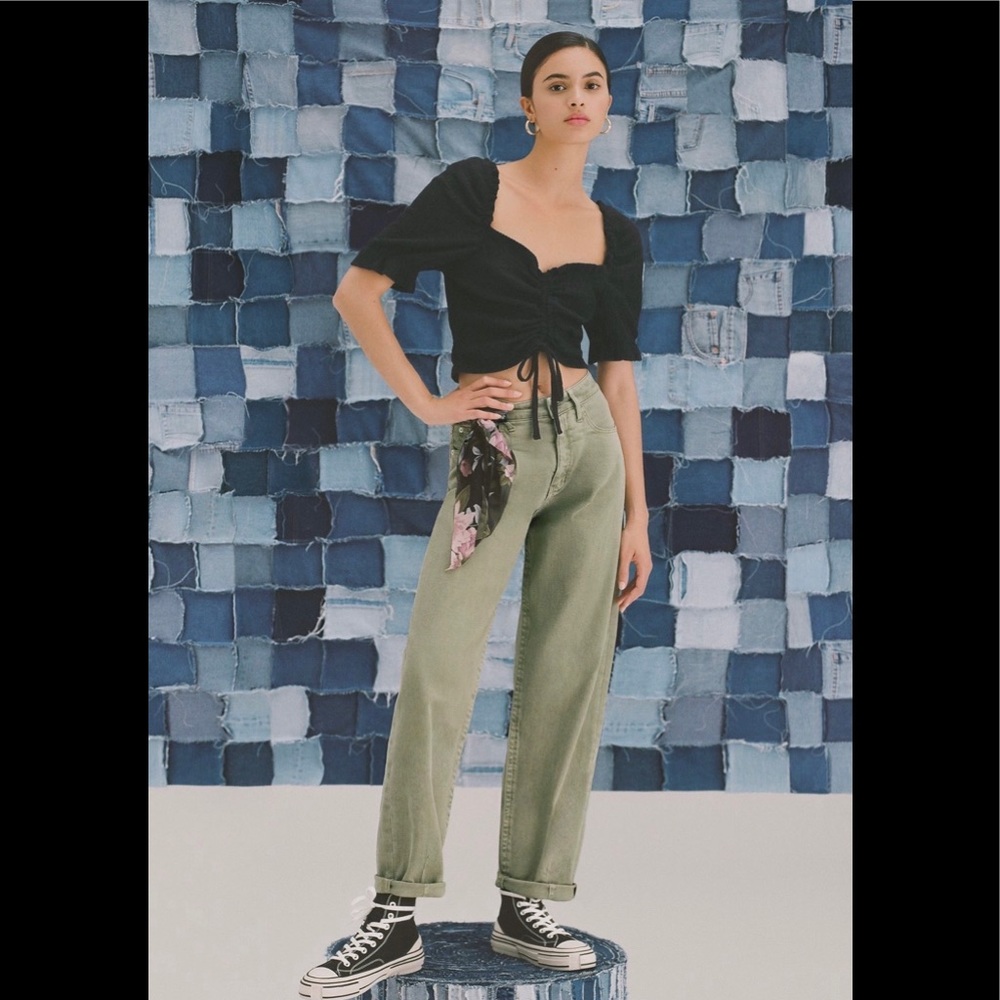 Anthro Pilcro Puff Sleeved Crop Top in Black size L NWT - Picture 15 of 16